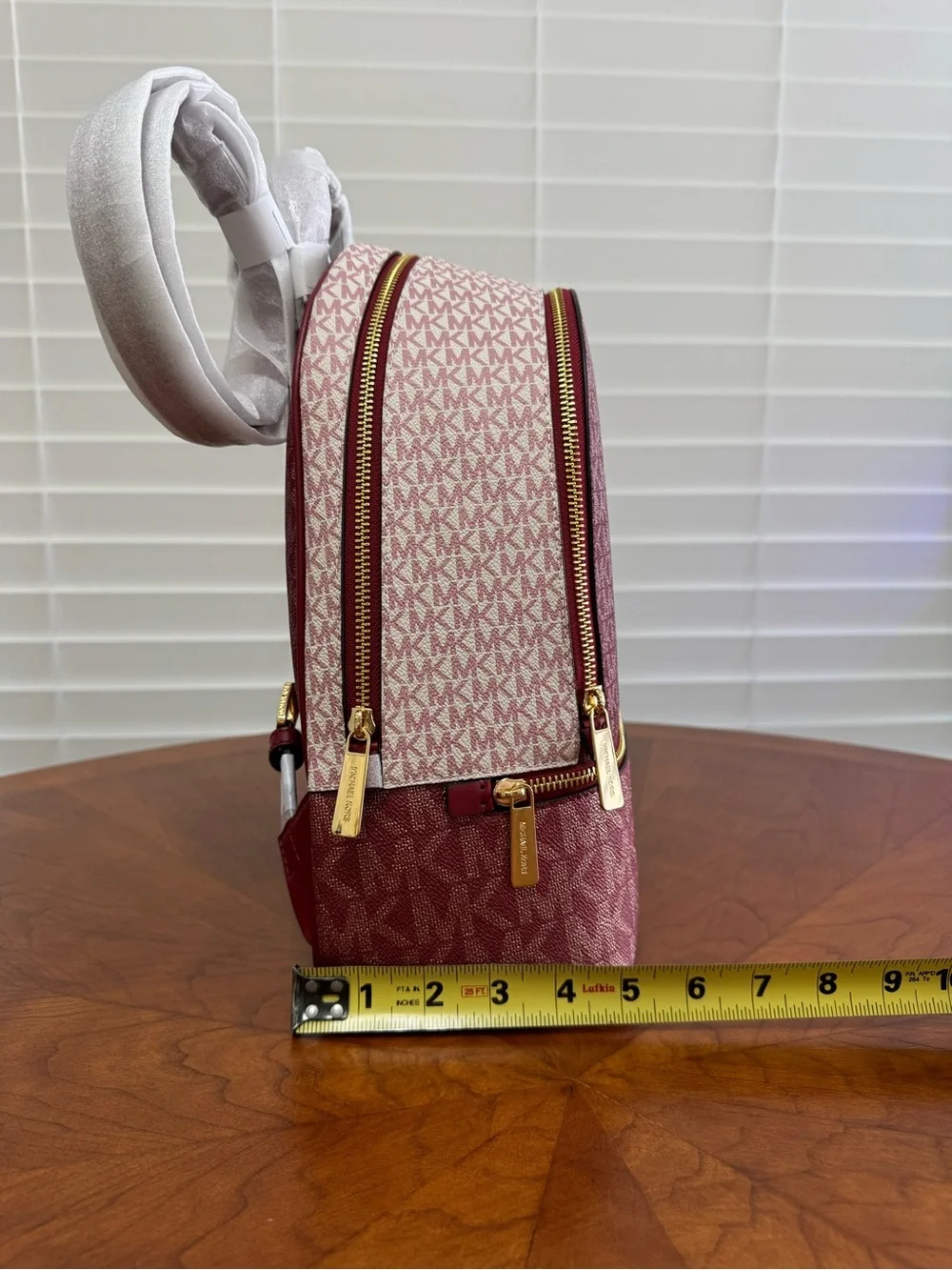 Michael Kors 100% zipper tag